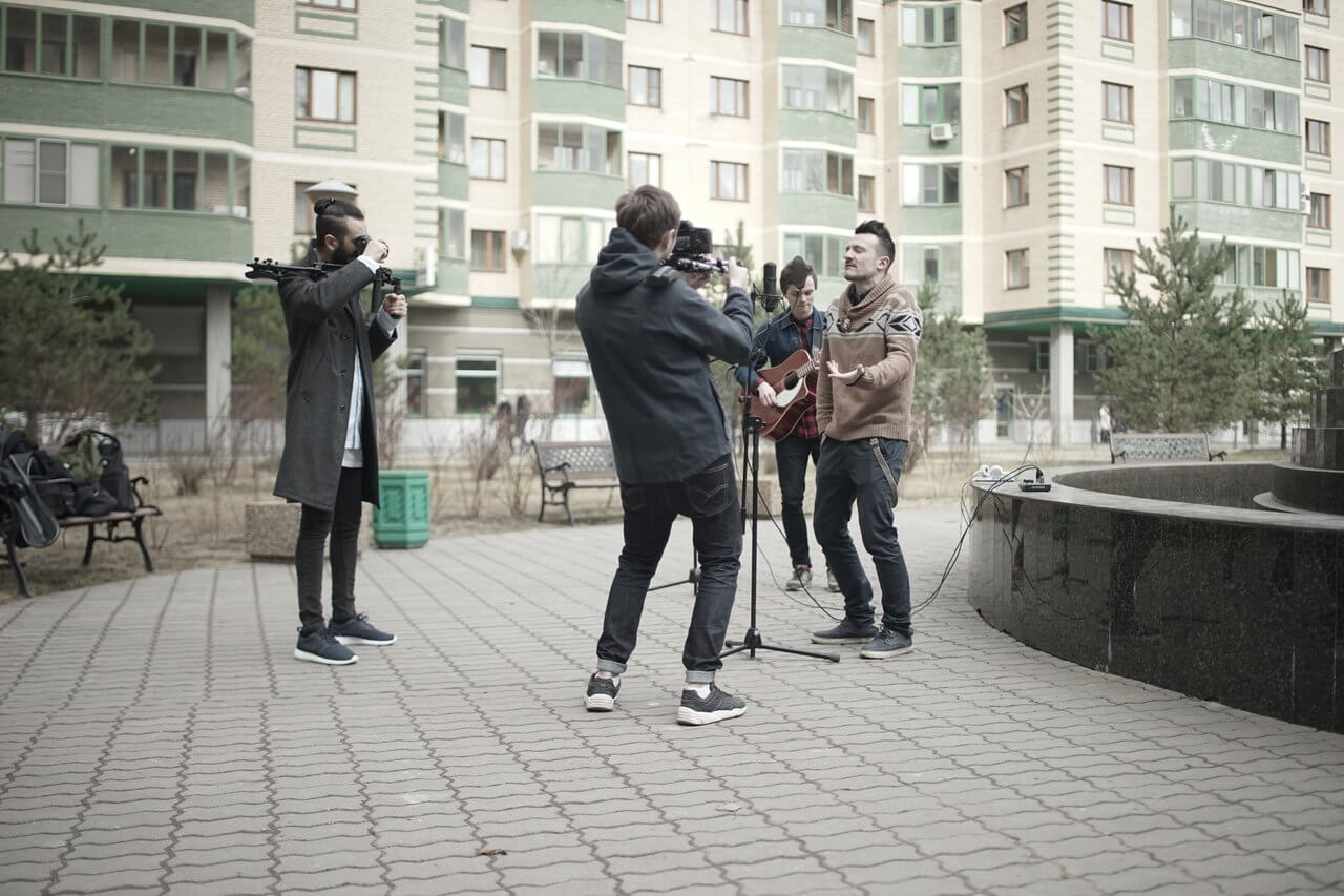 Эрнесто Заткнитесь Музыка Биография